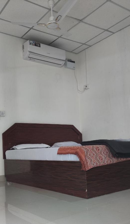 Moon Shine Garden Resort Lakshmanpur Eksteriør billede