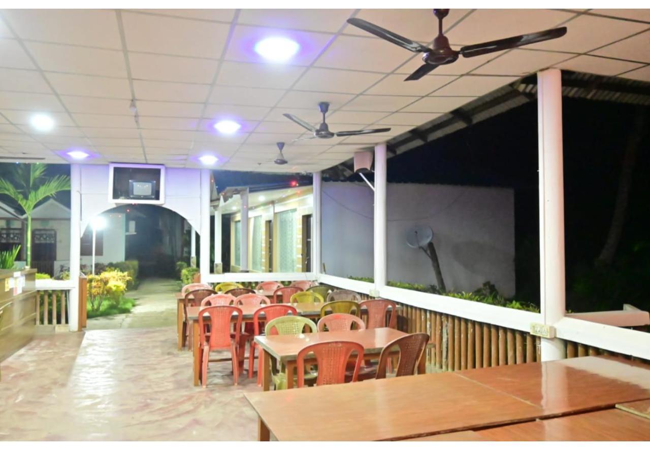 Moon Shine Garden Resort Lakshmanpur Eksteriør billede