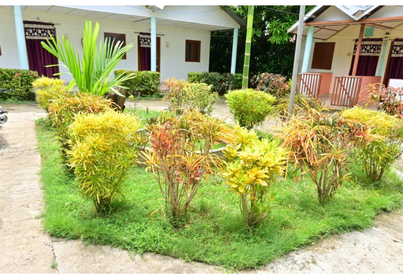 Moon Shine Garden Resort Lakshmanpur Eksteriør billede